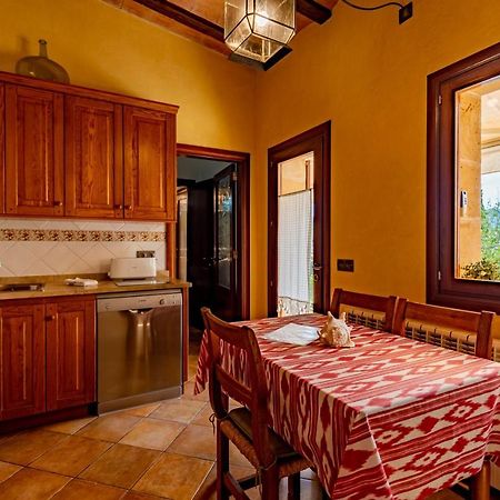 Villa In Center Of Pollensa With Pool And Jacuzzi Luaran gambar